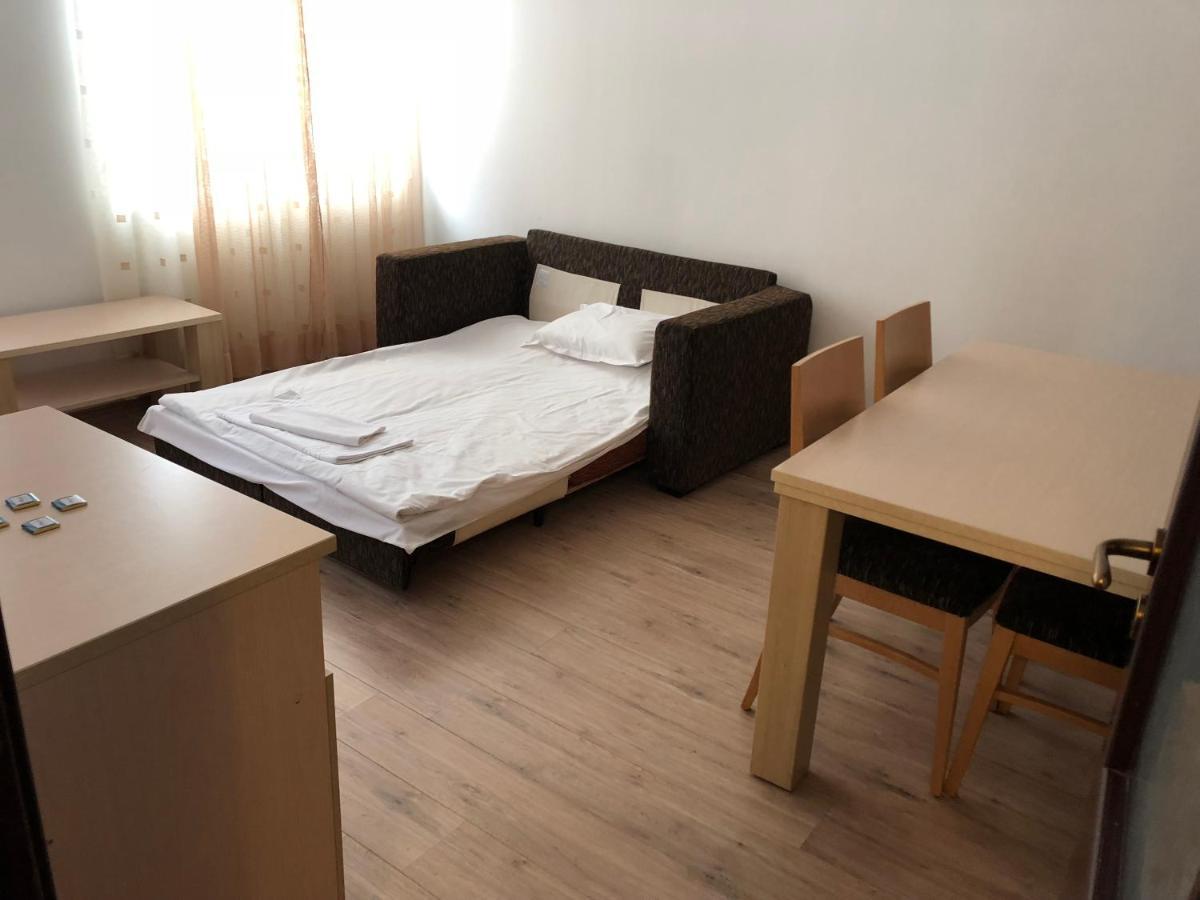 Апартамент В Хотел Стената, Пампорово Apartment Smolyan Exterior photo
